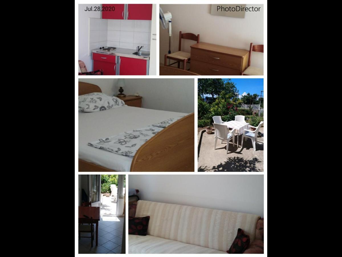 Apartments Melly Заострог Екстериор снимка